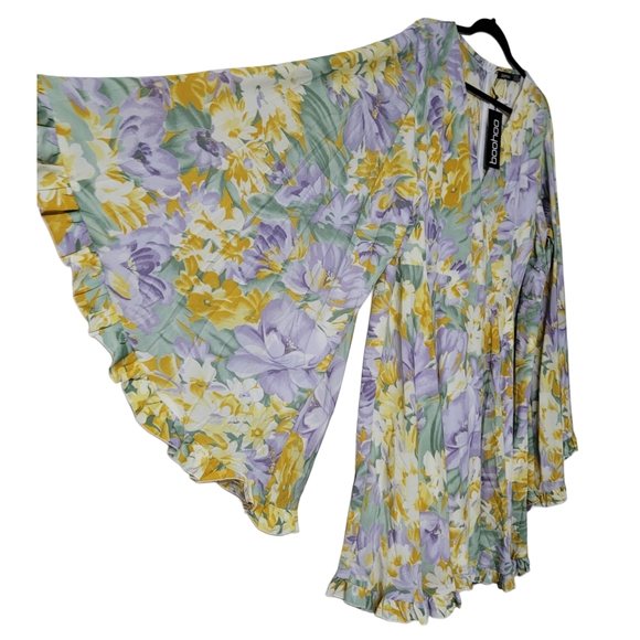 Boohoo Floral Long Sleeve Dress Bell Sleeves Size 22 - Picture 2 of 8